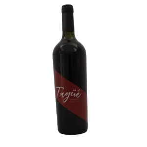 Vino tagüé trivarietal